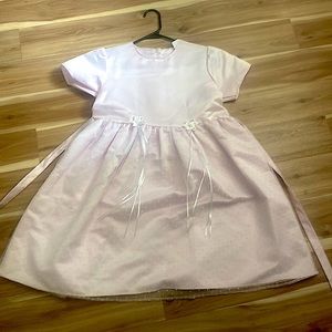 Adorable vintage little princess dress